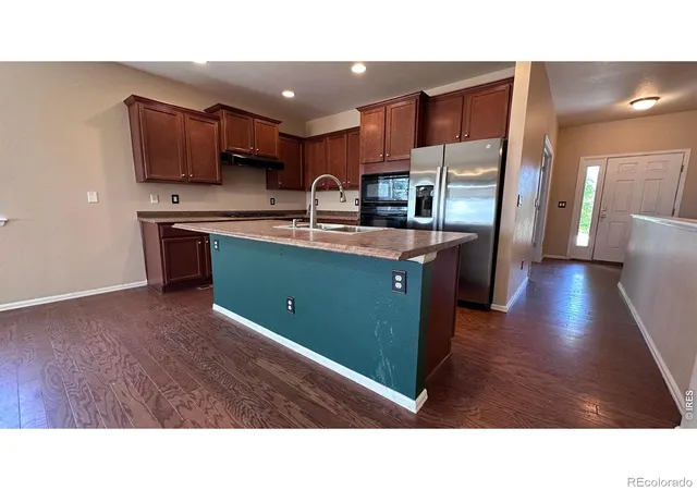 Photo 4 of Single family home for sale at 3162 Lower Loop Dr, Fort Collins, CO 80524 | MLS# IR1058901 | Listing updated on 2026-10-07