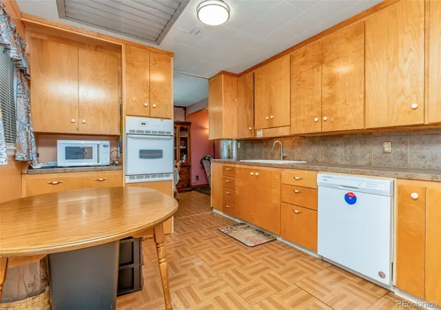 Photo 4 of Single family home for sale at 1380 Rowena St, Thornton, CO 80229 | MLS# 8540351 | Listing updated on 2026-09-03