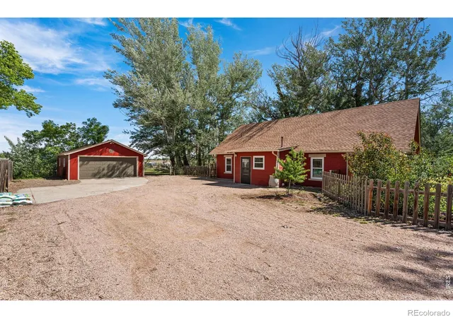5th image of 439 42Nd St Sw, Loveland, CO 80537 | MLS# IR1058917