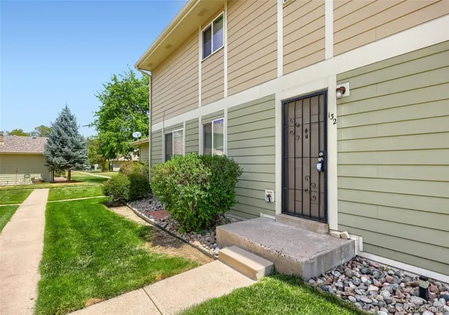 Listing Photo 5 - Condo for sale in building located at 6650 E Arizona Ave, Denver, CO 80224 - Unit #132