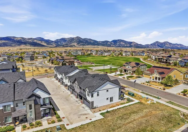 Photo 5 of Townhouse for sale at 19589 W 93rd Drive #A, Arvada, CO 80007 | MLS# IR1058935 | Listing updated on 2026-08-11