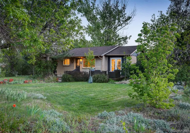 Photo 3 of Single family home for sale at 6199 Independence St, Arvada, CO 80004 | MLS# 6732632 | Listing updated on 2026-08-28