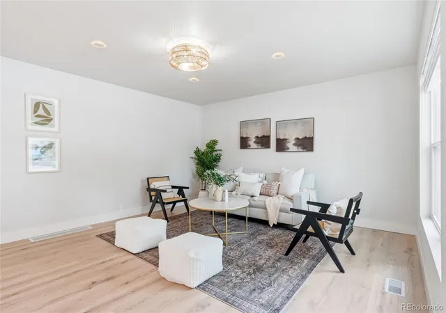 1st image of 900 Garfield Ave, Loveland, CO 80537 | MLS# 2810141