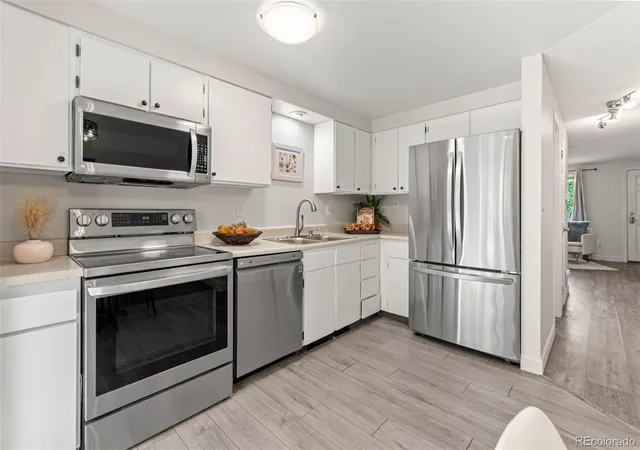 image of 6906 W 48th Ave, Wheat Ridge, CO 80033 | MLS# 4486881
