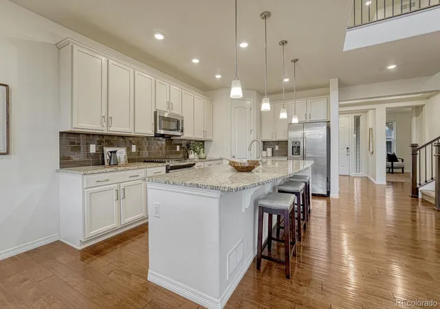 Photo 4 of Single family home for sale at 228 Back Nine Dr, Castle Rock, CO 80108 | MLS# 8170640 | Listing updated on 2026-09-16