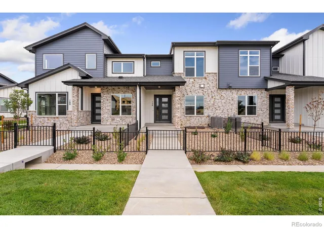 Photo 1 of Townhouse for sale at 158 High Point Dr, Longmont, CO 80504 | MLS# IR1058962 | Listing updated on 2026-10-22