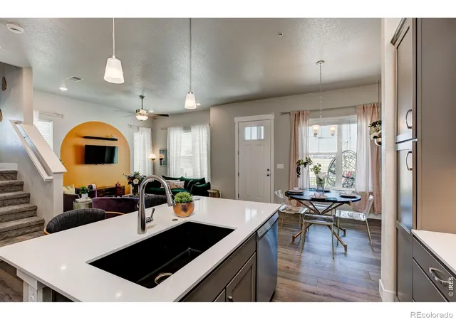 5th image of 420 High Point Dr #103, Longmont, CO 80504 | MLS# IR1058963