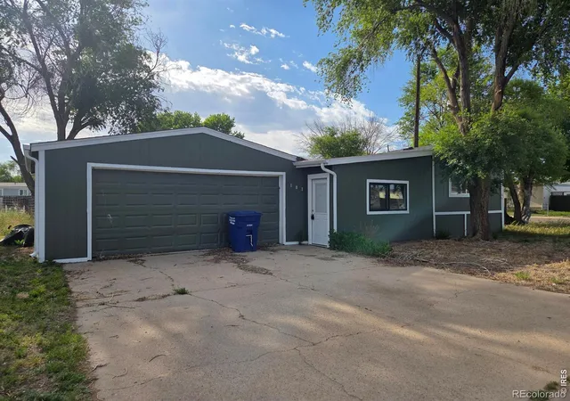 Homes for sale in Log Lane Village, CO | 101 Larch Dr, Log Lane Village, CO 80705 | MLS# IR1058969