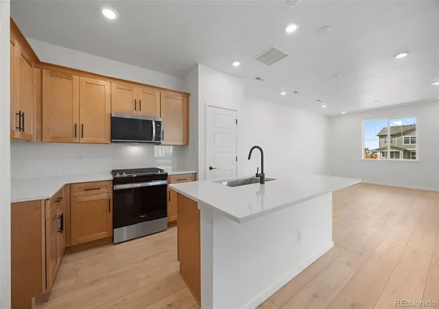 Photo 3 of Single family home for sale at 430 N Bently St, Watkins, CO 80137 | MLS# 4459622 | Listing updated on 2026-09-22
