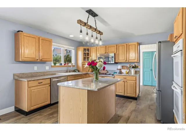 5th image of 4220 Promontory Ct, Loveland, CO 80537 | MLS# IR1059017