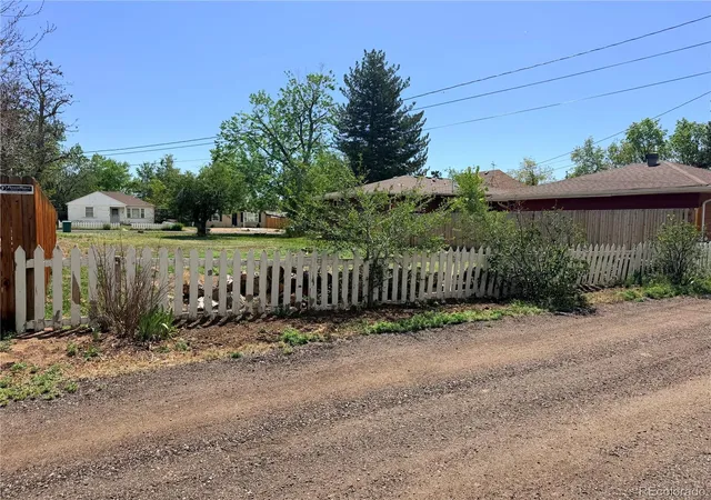 Homes for sale in Englewood, CO | 3973 S Elati St, Englewood, CO 80110 | MLS# 4524037