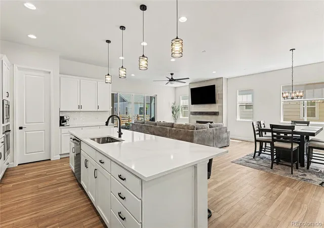 Homes for sale in Aurora, CO | 4044 Haleyville Ct, Aurora, CO 80019 | MLS# 2313295