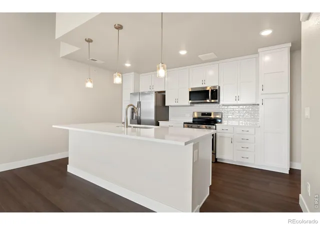 1st image of 4260 Vulcan Creek Dr #306, Loveland, CO 80538 | MLS# IR1059086
