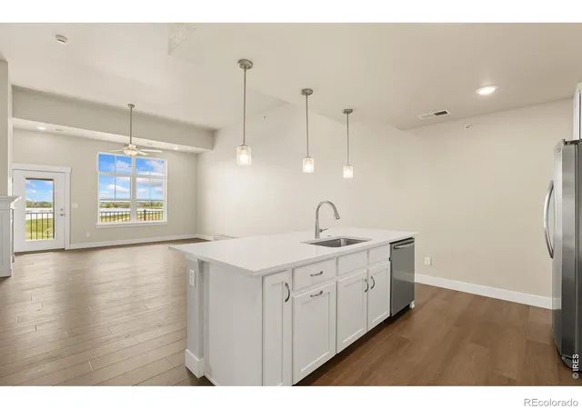 3rd image of 4260 Vulcan Creek Dr #306, Loveland, CO 80538 | MLS# IR1059086