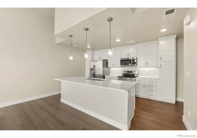 5th image of 4260 Vulcan Creek Dr #306, Loveland, CO 80538 | MLS# IR1059086