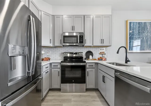 5th image of 17205 W 91St Ln, Arvada, CO 80007 | MLS# 9802392
