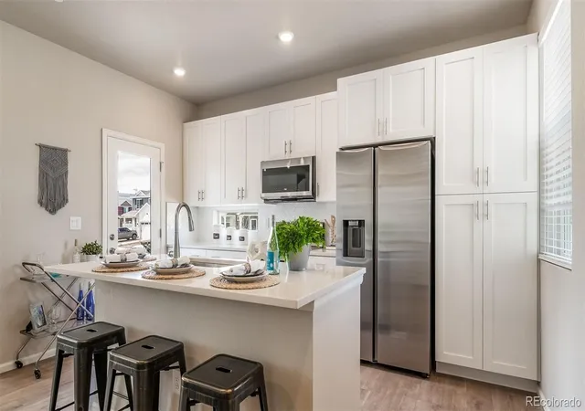 2nd image of 21852 E 46th Pl, Aurora, CO 80019 | MLS# 4372623