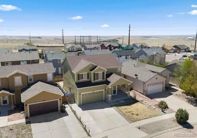 Photo 3 of Single family home for sale at 8333 Hames Dr, Colorado Springs, CO 80951 | MLS# 7438465 | Listing updated on 2026-08-19