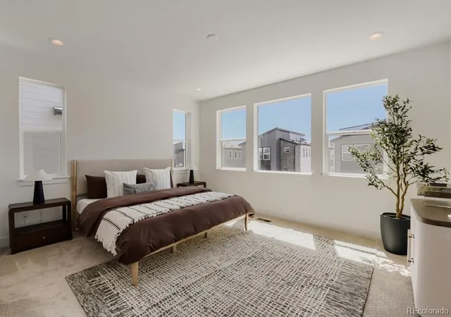 3rd image of 10922 E Hinsdale Cir, Englewood, CO 80112 | MLS# 2732324