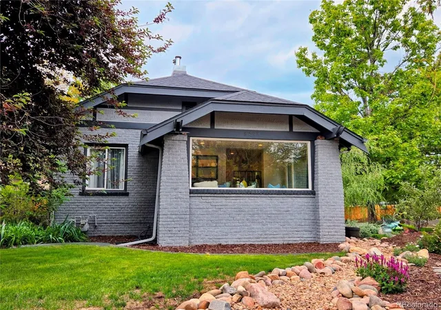 3rd image of 2691 Birch St, Denver, CO 80207 | MLS# 6484702