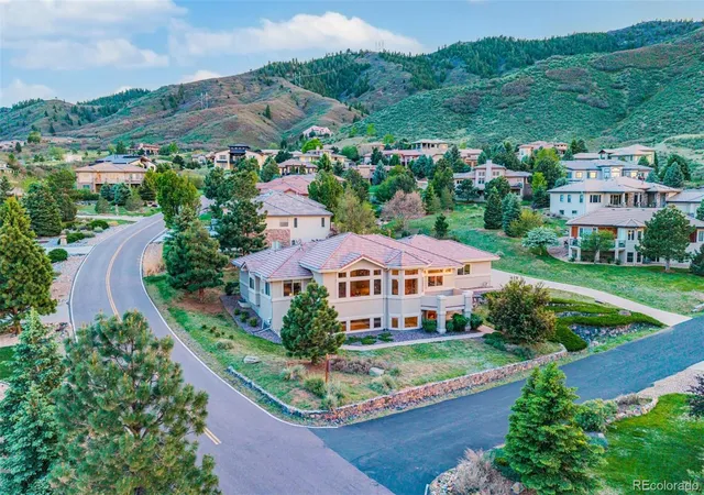 Photo 2 of Single family home for sale at 11164 W Yucca, Littleton, CO 80125 | MLS# 6564080 | Listing updated on 2026-09-26