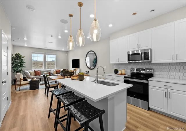 3rd image of 17155 W 91St Ln, Arvada, CO 80007 | MLS# 3063985