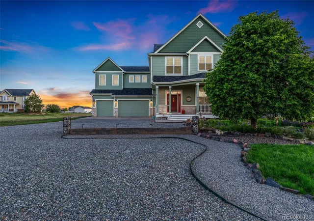 2nd image of 881 Kirby Ct, Watkins, CO 80137 | MLS# 2039755