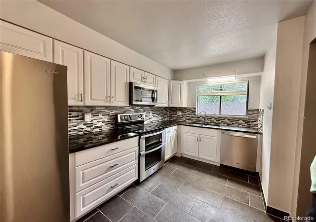 5th image of 6486 W 80th Dr, Arvada, CO 80003