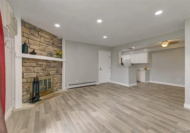 3rd image of 10150 E Virginia Ave #7-107, Denver, CO 80247 | MLS# 8922293