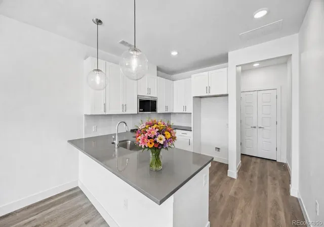 2nd image of 11853 Utica St, Westminster, CO 80031 | MLS# 8788358