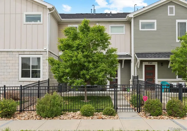 Homes for sale in Longmont, CO | 762 Stonebridge Dr, Longmont, CO 80503 | MLS# 7982267