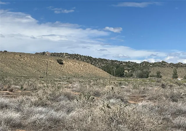 4th image of 901 E 3Rd St, Dinosaur, CO 81610 | MLS# 8311032