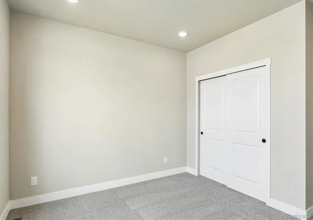 Photo 3 of Single family home for sale at 4292 Kingsbarns Dr, Elizabeth, CO 80107 | MLS# 6600848 | Listing updated on 2026-09-27