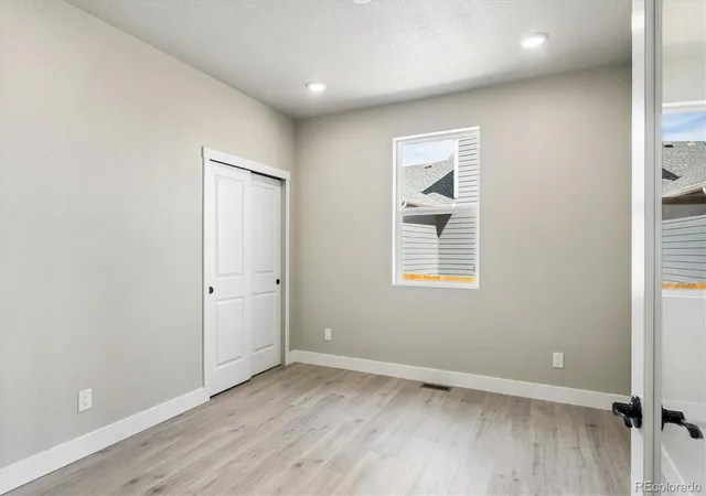 Photo 3 of Single family home for sale at 4292 Kingsbarns Dr, Elizabeth, CO 80107 | MLS# 6600848 | Listing updated on 2026-10-18