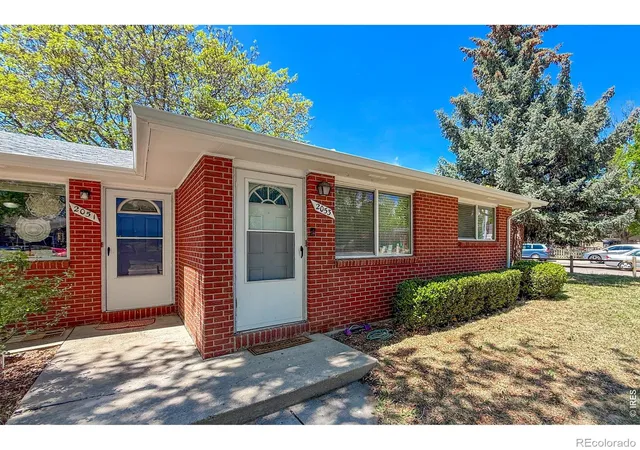 1st image of 2051 2053 Collyer St, Longmont, CO 80501 | MLS# IR1059278