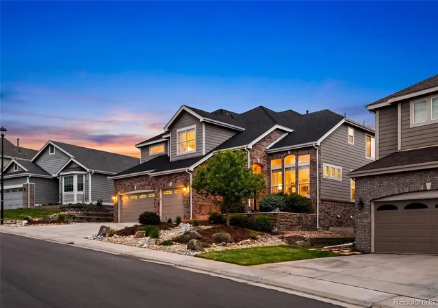 Photo 4 of Single family home for sale at 1585 Bent Grass Cir, Castle Rock, CO 80109 | MLS# 7316833 | Listing updated on 2026-09-28