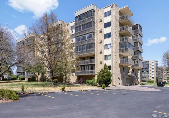 2nd image of 14050 E Linvale Pl, Aurora, CO 80014