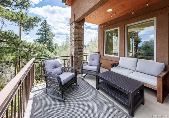 Homes for sale in Palmer Lake, CO | 374 Hoover Ln, Palmer Lake, CO 80133 | MLS# 5465654