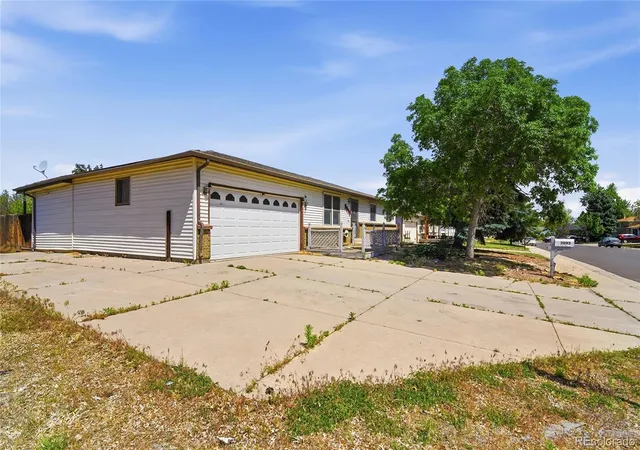 3rd image of 3093 S Olathe Wy, Aurora, CO 80013 | MLS# 2251647