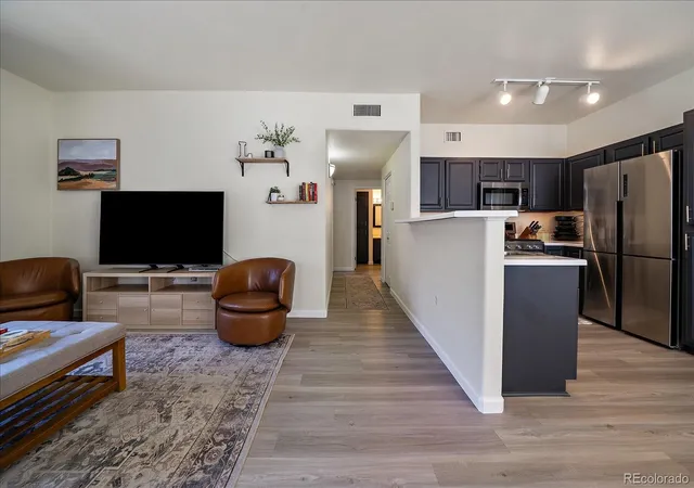Homes for sale in Highlands Ranch, CO | 3701 Cactus Creek Ct, Highlands Ranch, CO 80126