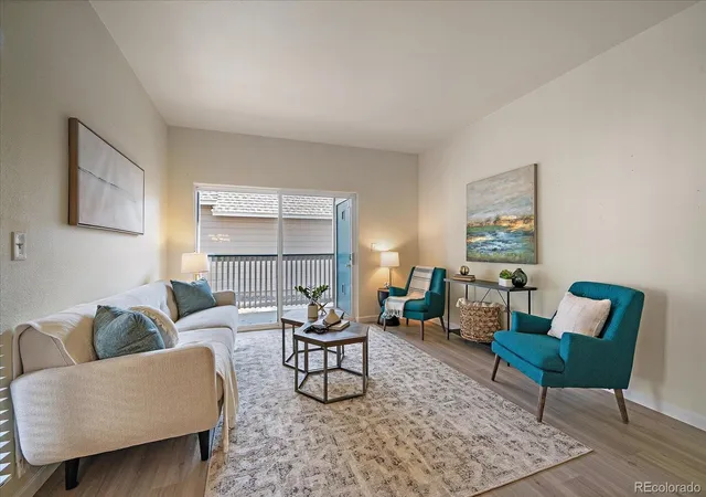 Listing Photo 5 - Condo for sale in building located at 3701 Cactus Creek Ct, Highlands Ranch, CO 80126 - Unit #104