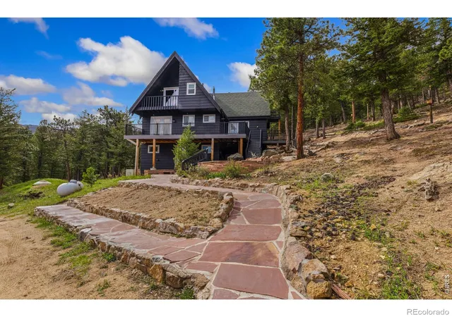2nd image of 1637 Black Squirrel Dr, Estes Park, CO 80517 | MLS# IR1059338