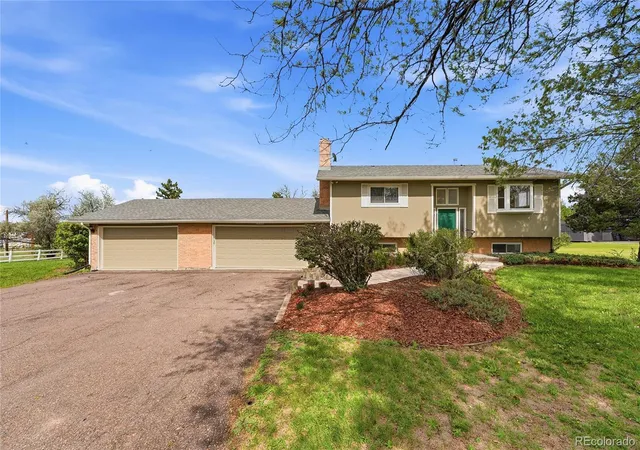 2nd image of 6966 S Gibraltar St, Centennial, CO 80016 | MLS# 2096372