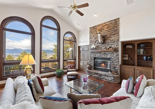 Photo 5 of Sale Pending at 525 Silhouette Way, Monument, CO 80132 | MLS# 1581748 | Listing updated on 2026-08-17