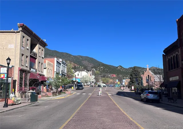 Photo 27 of Single family home for sale at 129 Ruxton Ave, Manitou Springs, CO 80829 | MLS# 7965276 | Listing updated on 2026-10-05