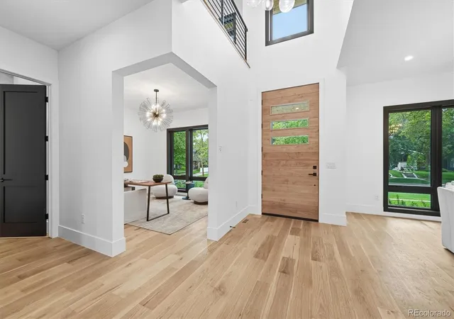 Photo 2 of Mansion for sale at 2442 S Saint Paul St, Denver, CO 80210 | MLS# 8237503 | Listing updated on 2026-08-27