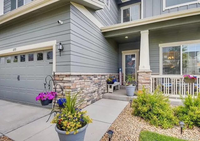 Photo 3 of Single family home for sale at 6335 S Harvest St, Aurora, CO 80016 | MLS# 5149524 | Listing updated on 2026-10-01