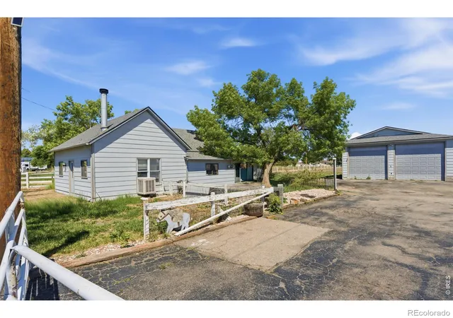 4th image of 749 42Nd St Sw, Loveland, CO 80537 | MLS# IR1059380