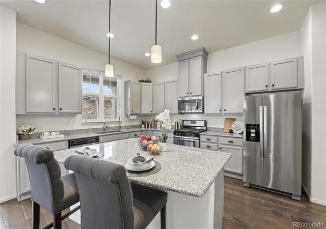 Photo 1 of Single family home for sale at 6907 W Jewell Dr, Lakewood, CO 80227 | MLS# 8283832 | Listing updated on 2026-08-26