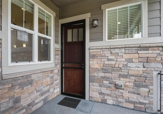 Photo 3 of Single family home for sale at 6907 W Jewell Dr, Lakewood, CO 80227 | MLS# 8283832 | Listing updated on 2026-08-26